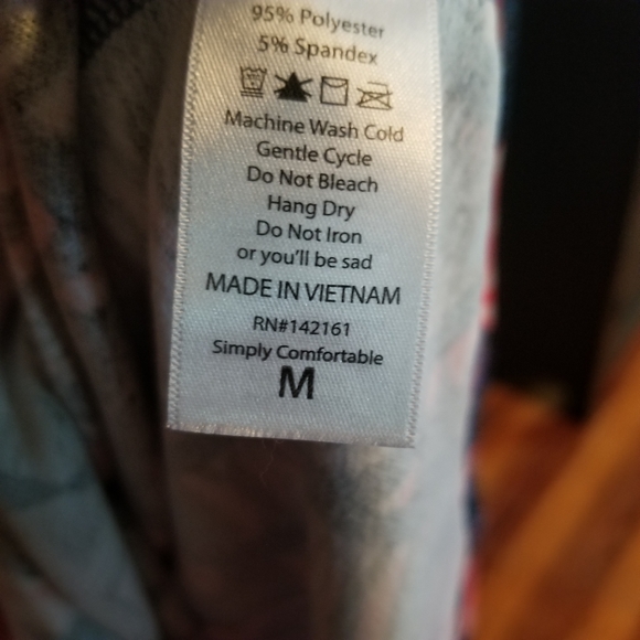 LuLaRoe Amelia. Blue background w/pink flowers. M. - Picture 2 of 4